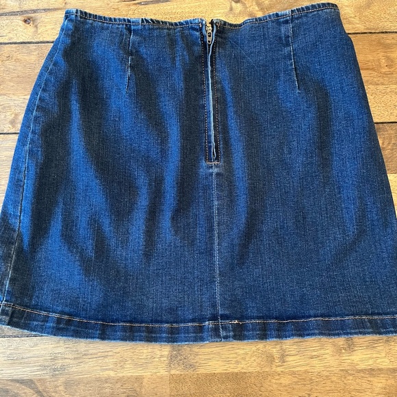 Wild Fable Dark Blue Denim Mini Skirt - Picture 4 of 4